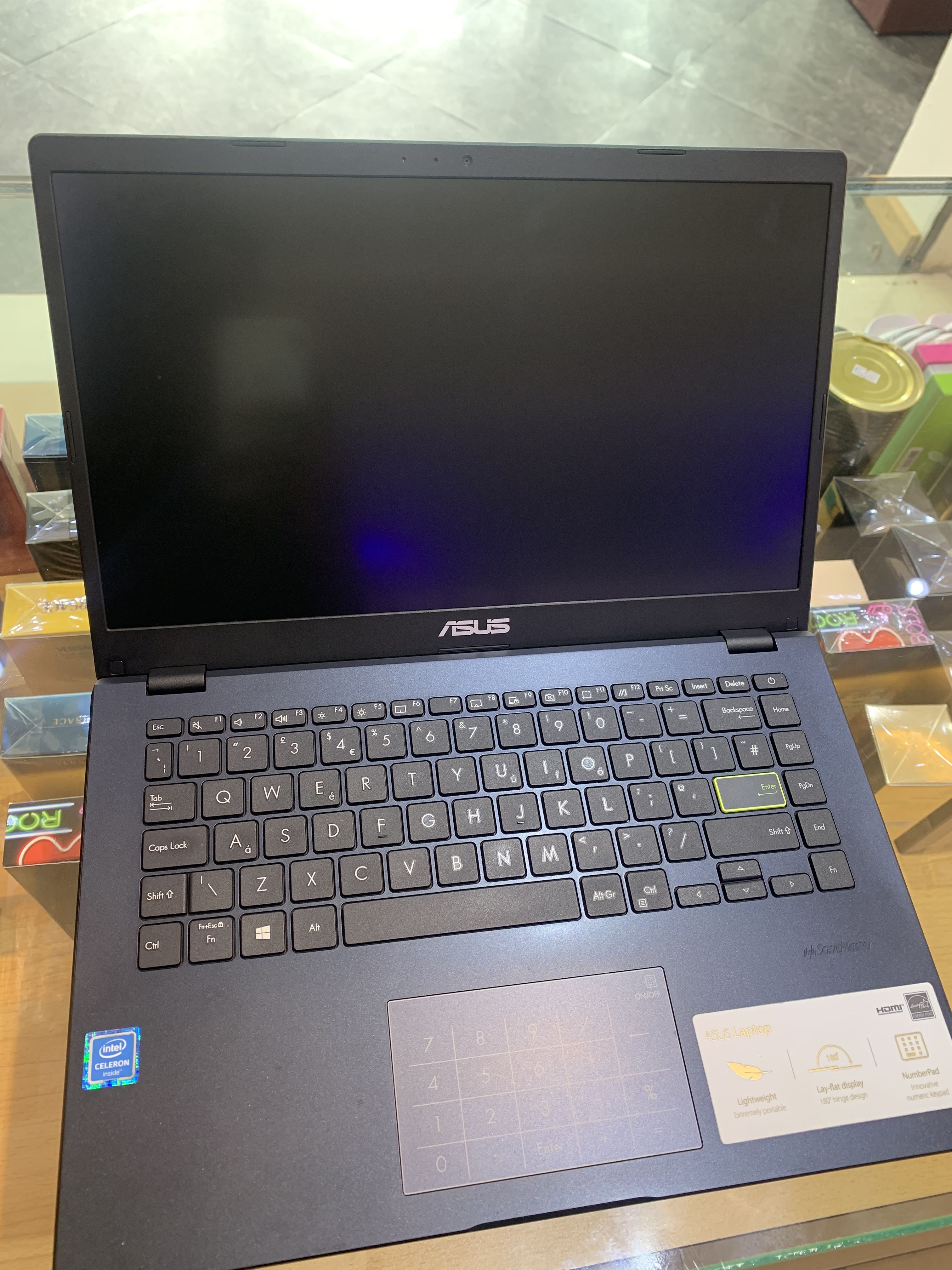 ASUS laptop